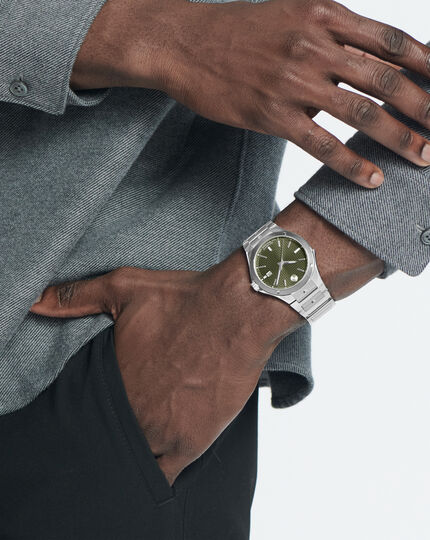 watch dial silver with green Movado SE and bracelet Automatic |